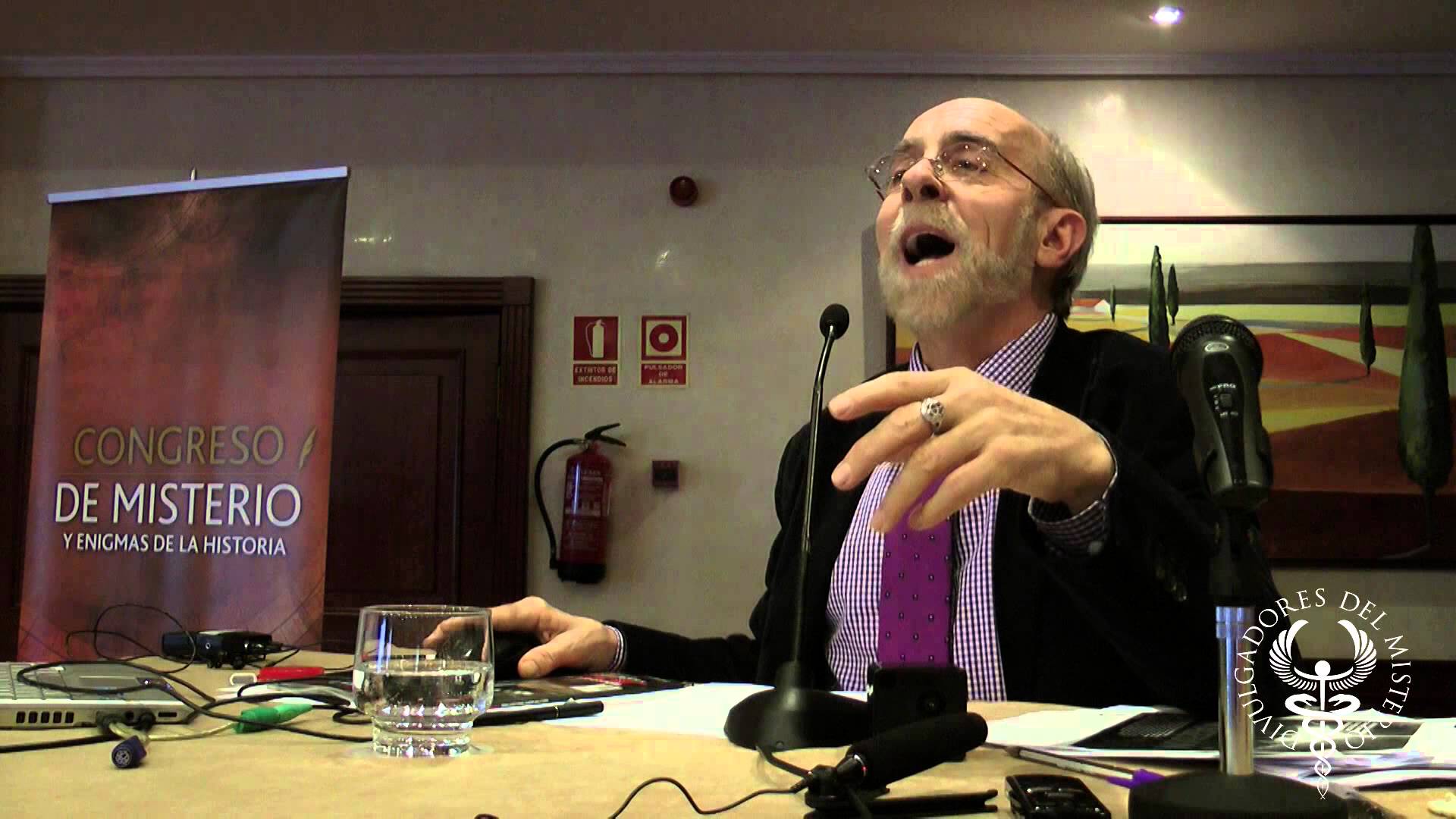 El cumplimiento de las profecias por Enrique de Vicente Divulgadores